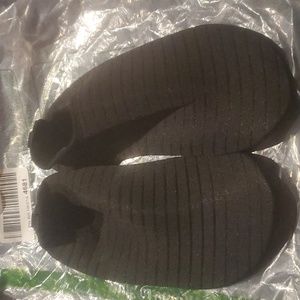 NWT Seekway Black Water Shoes 8-9